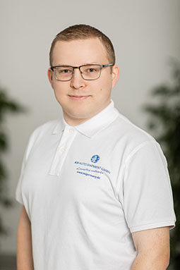 Dimitrij Löb - (Sales / Import / Export / Customs)